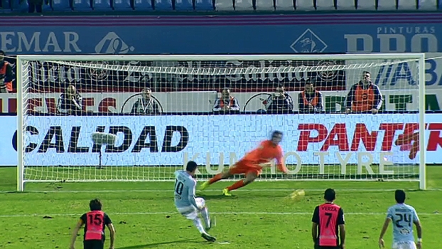 Nolito perde pênalti, e Celta é derrotado pelo Almería no Balaídos Nolito perde pênalti, e Celta perde para o Almería no Balaídos
