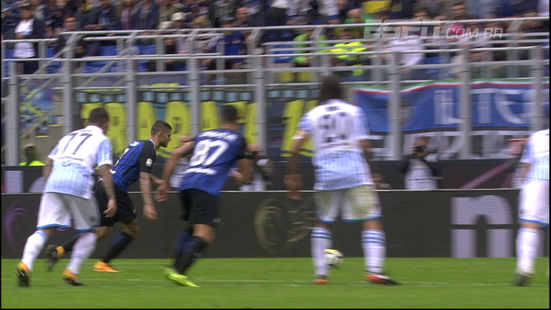 Com pintura de Perisic e mais um gol de Icardi, Inter bate a SPAL e segue 100% Com pintura de Perisic e mais um gol de Icardi, Inter bate a SPAL e segue 100%