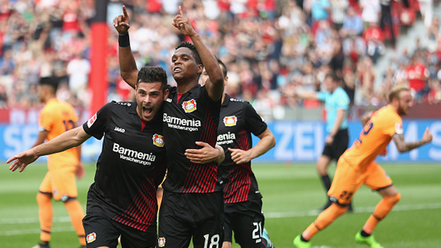 Brasileiro faz de pênalti, Bayer Leverkusen empata com Hoffenheim e faz primeiro ponto na Bundesliga Brasileiro faz de pênalti, Bayer Leverkusen empata com Hoffenheim e faz primeiro ponto na Bundesliga