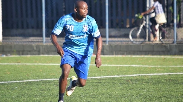 Relembre lances do volante Makelele, que passou por Palmeiras e Grêmio Relembre lances do volante Makelele, que passou por Palmeiras e Grêmio