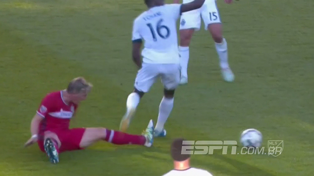Schweinsteiger lesiona quadril e deixa vitória do Chicago Fire ainda no 1º tempo Schweinsteiger lesiona quadril e deixa vitória do Chicago Fire ainda no 1º tempo