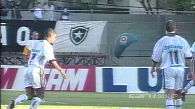 Com show de Marcelinho, Ricardinho e Edílson, Corinthians fez 4 a 2 no Botafogo em 1999 Com show de Marcelinho, Ricardinho e Edílson, Corinthians fez 4 a 2 no Botafogo em 1999
