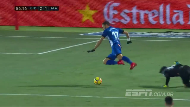 Golaço, hat-trick, 5 gols no segundo tempo e virada no último minuto: o jogo absurdo entre Girona x Alavés Assista aos gols da vitória do Alavés sobre o Girona por 3 a 2!