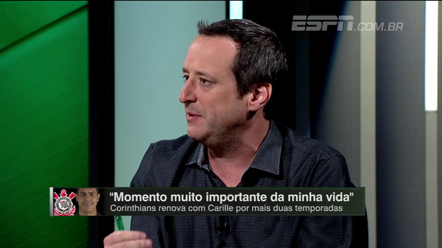 Gian elogia momento da renovação de Carille: 'A diretoria acertou e mandou uma mensagem muito legal' Gian elogia momento da renovação de Carille: 'A diretoria acertou e mandou uma mensagem muito legal'
