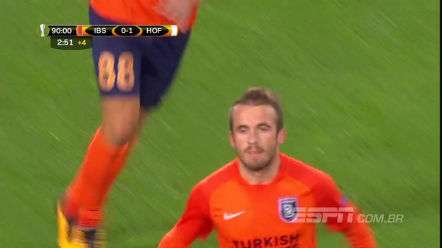 Hoffenheim cede empate para o Istanbul e se complica no grupo Assista aos gols do empate entre Istanbul Basaksehr e Hoffenheim por 1 a 1!