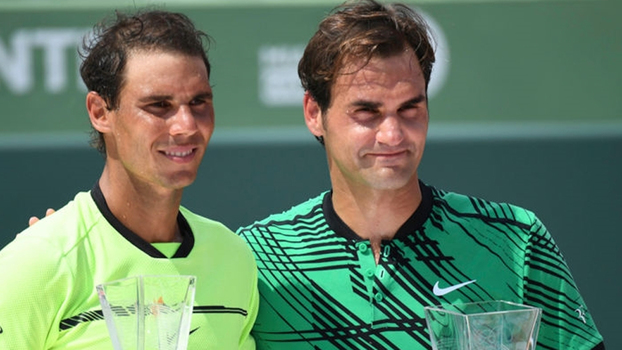 Federer torce para Nadal voltar ao topo do ranking, e espanhol confirma que seria especial Federer torce para Nadal voltar ao topo do ranking, e espanhol confirma que seria especial