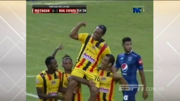 Ronaldinho Gaúcho dá show em jogo pela paz em Honduras Ronaldinho Gaúcho dá show em jogo pela paz em Honduras
