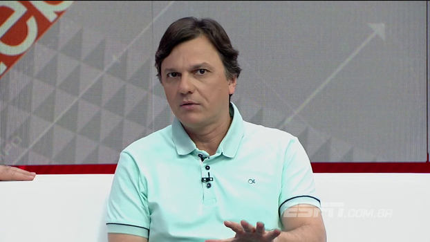 Mauro, sobre Luxemburgo: 'É legal essa reação, mas é cedo para soltar rojão. Tem que esperar mais' Mauro, sobre Luxemburgo: 'É legal essa reação, mas é cedo para soltar rojão. Tem que esperar mais'