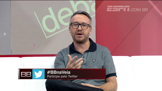 Maurício Barros avalia empate e fala sobre momento do São Paulo: 'Diretoria sabotou esse time ao longo do ano' Maurício Barros avalia empate e fala sobre momento do São Paulo: 'Diretoria sabotou esse time ao longo do ano'