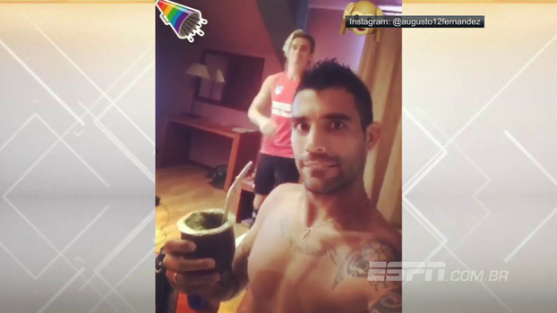 Griezmann é flagrado fazendo dancinha estranha Griezmann é flagrado fazendo dancinha estranha