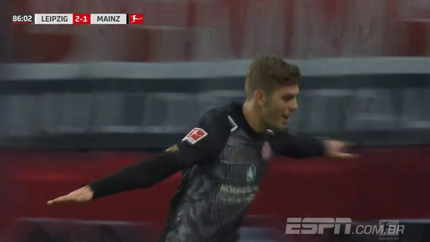 Leipzig cede empate no fim para Mainz e vê Bayern ampliar vantagem na liderança Leipzig cede empate no fim para Mainz e vê Bayern ampliar vantagem na liderança