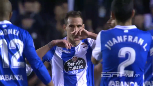 Ex-Atlético de Madrid marca em falha da defesa, La Coruña vence Leganés e se afasta da zona de rebaixamento Assista ao gol da vitória do Deportivo La Coruña sobre o Leganés por 1 a 0!