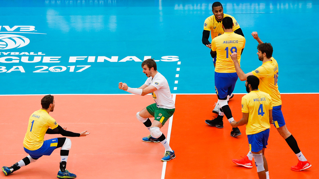 Liga Mundial de vôlei: Lances de Brasil 3 x 2 Rússia Veja lances de Brasil 3 x 2 Rússia