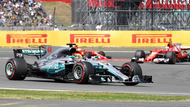 Veja como foi a vitóia de Lewis Hamilton de ponta a ponta na Inglaterra Veja como foi a vitóia de Lewis Hamilton de ponta a ponta na Inglaterra