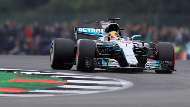 Lewis Hamilton fica com a pole position no GP da Grã-Bretanha; veja treino classificatório Lewis Hamilton fica com a pole position no GP da Grã-Bretanha; veja treino classificatório