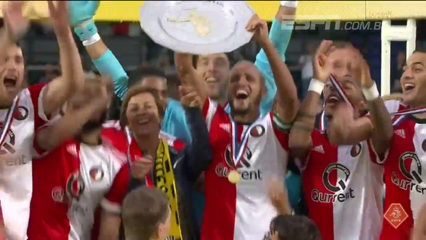 Nos pênaltis, Feyenoord supera Vitesse e leva a Supercopa da Holanda após 17 anos Nos pênaltis, Feyenoord supera Vitesse e leva a Supercopa da Holanda após 17 anos