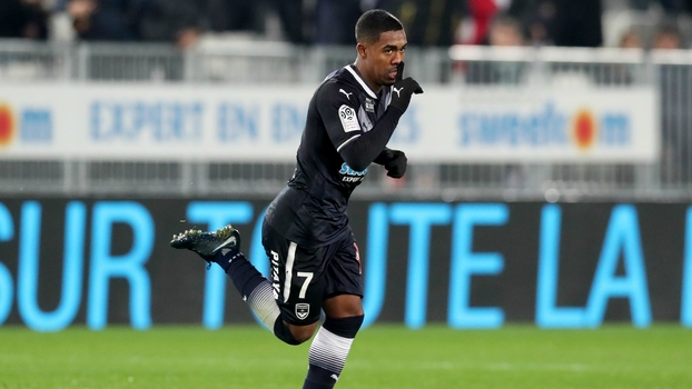 Com golaços de Malcom e Mendy, Bordeaux não dá chances ao St. Etienne; VEJA os gols Com golaços de Malcom e Mendy, Bordeaux não dá chances ao St. Etienne; VEJA os gols