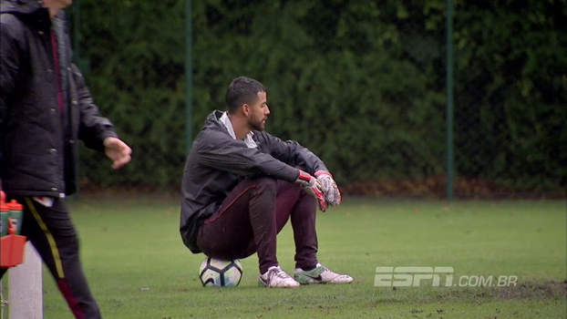 Momento de alívio, mudanças no gol, no meio de campo e mais: tudo sobre o dia do São Paulo Momento de alívio, mudanças no gol, no meio de campo e mais: tudo sobre o dia do São Paulo