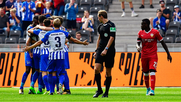 Na estreia da temporada na Bundesliga, Hertha Berlin vence Stuttgart em casa Bundesliga: Gols de Hertha Berlin 2 x 0 VfB Stuttgart
