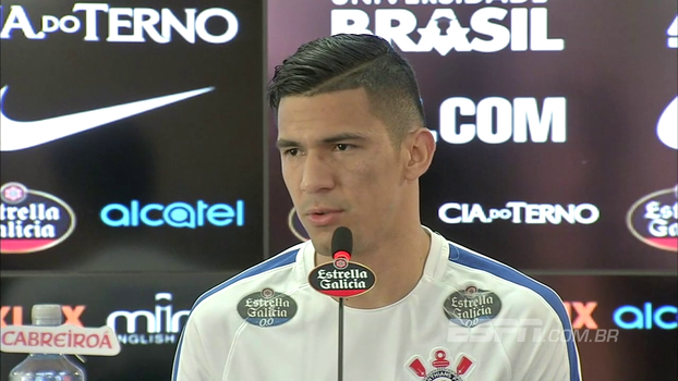 Balbuena pede foco: 'Minha vontade é tentar ser campeão agora. Não posso pensar no futuro' Balbuena pede foco: 'Minha vontade é tentar ser campeão agora. Não posso pensar no futuro'
