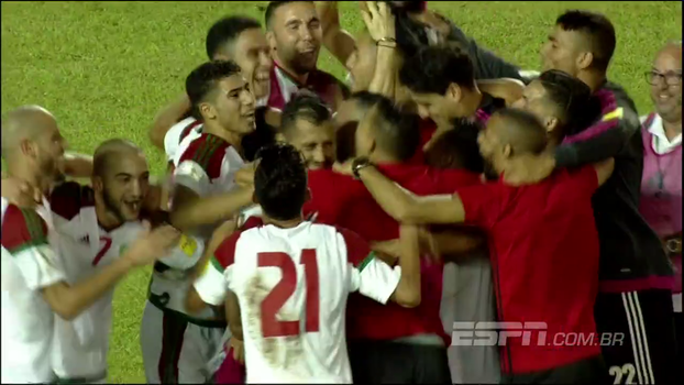Após 20 anos, Marrocos volta a se classificar para uma Copa do Mundo; veja a festa dos jogadores fora de casa Após 20 anos, Marrocos volta a se classificar para uma Copa do Mundo; veja a festa dos jogadores