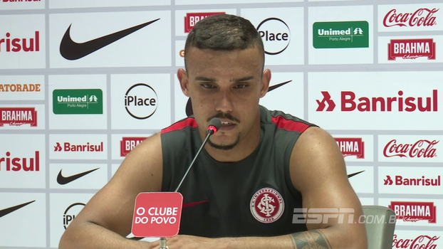 William Pottker projeta jogo contra o Brasil de Pelotas e diz que ainda não pensa em 2018 William Pottker projeta jogo contra o Brasil de Pelotas e diz que ainda não pensa em 2018