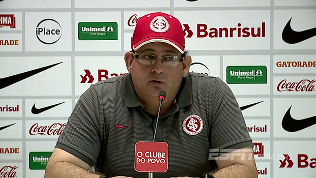 Guto Ferreira em coletiva do Internacional Guto Ferreira em coletiva do Internacional