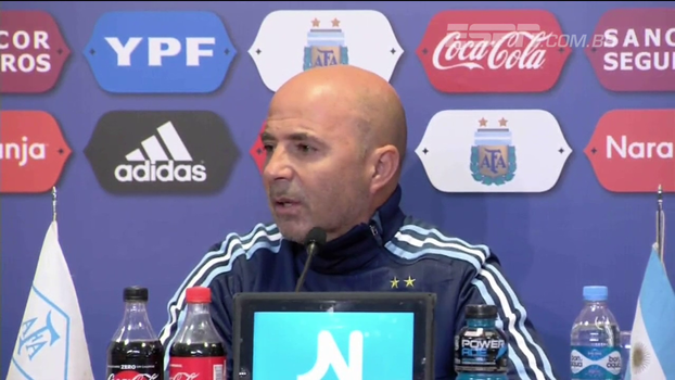 Sampaoli nega desentendimento com Messi e diz que rumores foram mal intencionados