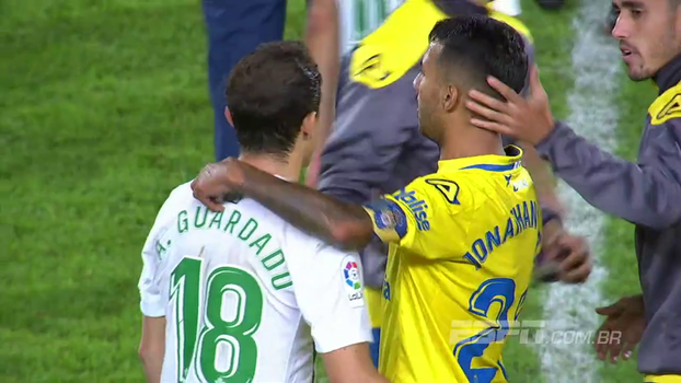 Calleri marca, Las Palmas vence e mantém crise no Betis Assista aos melhores momentos da vitória do Las Palmas sobre o Betis por 1 a 0!