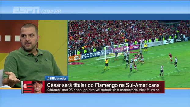 Zé Elias sugere trabalho à parte com Muralha: 'Existe o humano, mas é um produto do Flamengo' Zé Elias sugere trabalho à parte com Muralha: 'Existe o humano, mas é um produto do Flamengo'