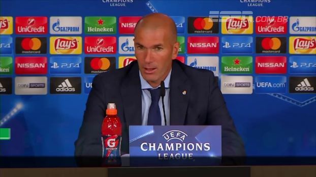 Zidane vê boa estreia, destaca importância de CR7 e critica primeiro tempo contra Apoel: 'O segundo foi bem melhor' Zidane vê boa estreia, destaca importância de CR7 e critica primeiro tempo contra Apoel: 'O segundo foi bem melhor'