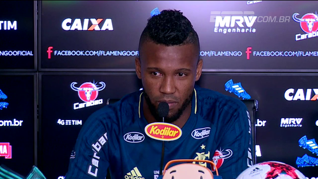 Rafael Vaz cita importância da Copa do Brasil: 'Flamengo está jogando todas as cartadas nessa partida' Rafael Vaz cita importância da Copa do Brasil: 'Flamengo está jogando todas as cartadas nessa partida'