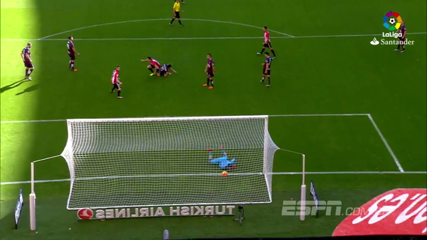 Faltam 18 dias para LaLiga! Relembre o voleio sensacional de Aduriz pelo Bilbao Faltam 18 dias para LaLiga! Relembre o voleio sensacional de Aduriz pelo Bilbao