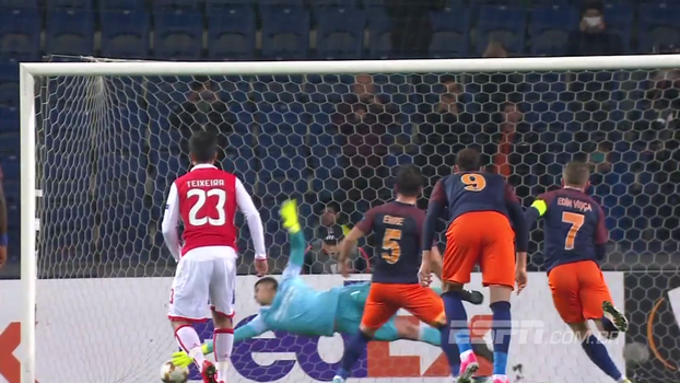Ex-Inter marca no fim, Istanbul vence o Braga, mas portugueses classificam em primeiro Assista aos gols da vitória do Istanbul BB sobre o Braga por 2 a 1!
