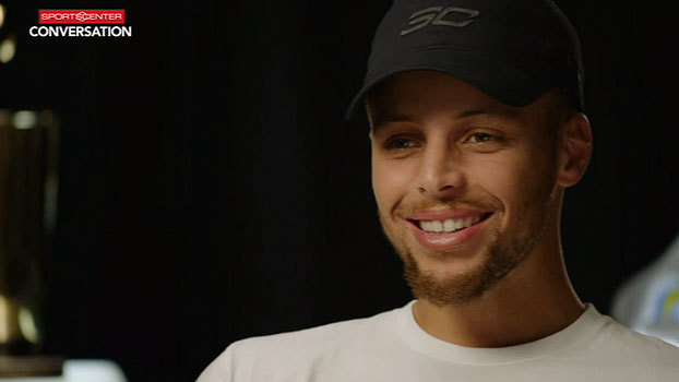 Curry explica relação com LeBron e diz que aprendeu a aceitar o ‘falatório’ sobre os Warriors Curry explica relação com LeBron e diz que aprendeu a aceitar o ‘falatório’ sobre os Warriors