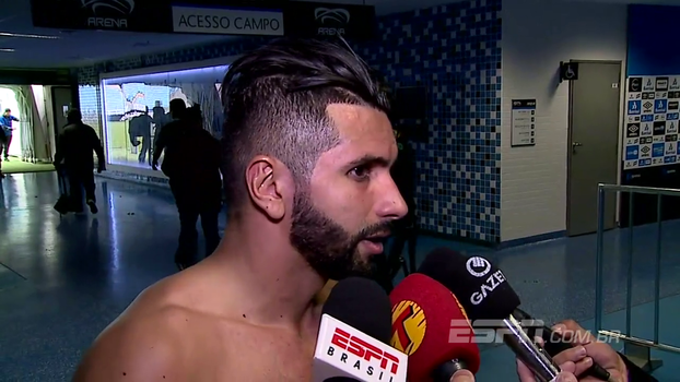 Guilherme elogia atuação do time e comenta chance de gol no último lance: 'A gente fica com aquele sentimento' Guilherme elogia atuação do time e comenta chance de gol no último lance: 'A gente fica com aquele sentimento'