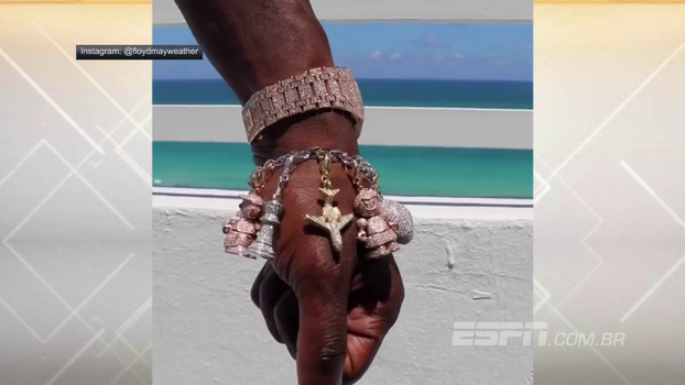 Floyd Mayweather ostenta pulseira e relógio reluzentes! Veja a marra do astro Floyd Mayweather ostenta pulseira e relógio reluzentes! Veja a marra do astro