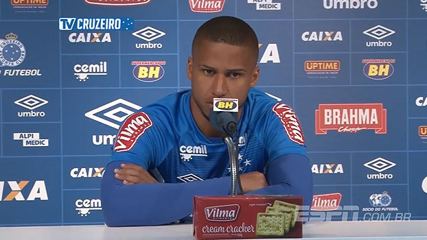 Com ótimo começo, Cruzeiro renova contrato de promessa da zaga Murilo se emociona com trajetória até chegar ao Cruzeiro e garante: 'Estou pronto para qualquer time'