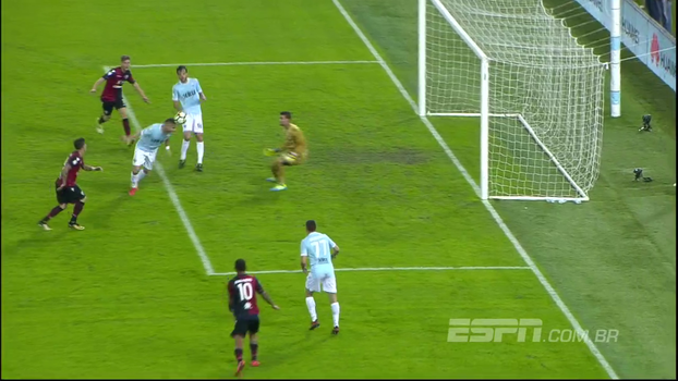 Immobile faz 2 gols, Lazio vence quarto jogo seguido e iguala pontuação da Juve Immobile faz 2 gols, Lazio vence quarto jogo seguido e iguala pontuação da Juve