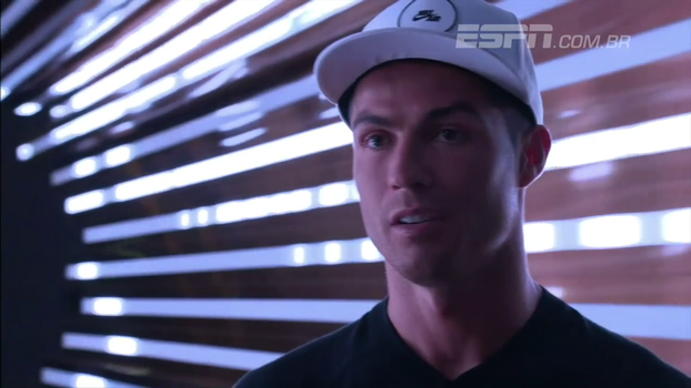 CR7 fala sobre potência do mercado chinês e importância dos fãs: 'Essas pessoas me dão motivação para trabalhar mais' CR7 fala sobre potência do mercado chinês e importância dos fãs: 'Essas pessoas me dão motivação para trabalhar mais'