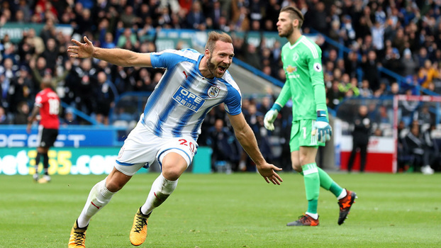 Premier League: Gols de Huddersfield 2 x 1 Manchester United Assista aos gols de Huddersfield 2 x 1 Manchester United