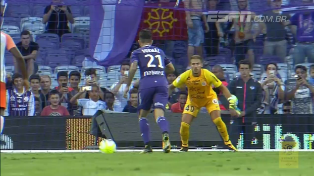 Com gol de pênalti, Toulouse bate Montpellier pela segunda rodada do Francês Com gol de pênalti, Toulouse bate Montpellier pela segunda rodada do Francês