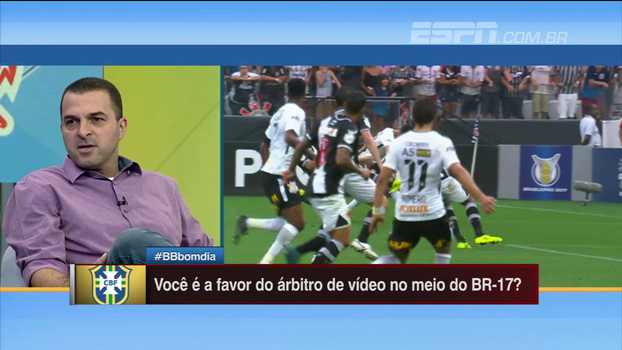 Zé Elias e Hofman concordam sobre árbitro de vídeo: 'Não se muda o jogo durante a competição' Zé Elias e Hofman concordam sobre árbitro de vídeo: 'Não se muda o jogo durante a competição'