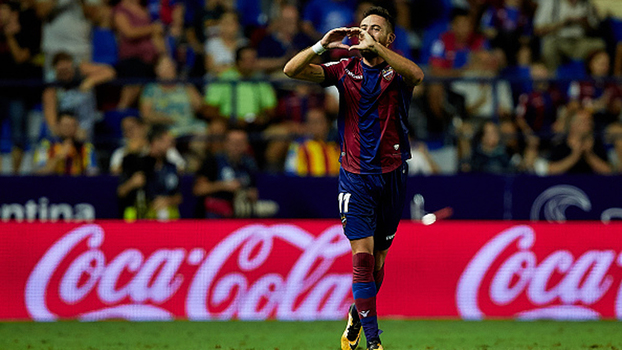 Com gol de pênalti no fim, Levante supera Villarreal em casa Com gol de pênalti no fim, Levante supera Villarreal em casa