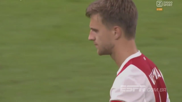 Em casa, Ajax vacila e perde por 1 a 0 para o Rosenborg na partida de ida da Europa League Em casa, Ajax vacila e perde por 1 a 0 para o Rosenborg na partida de ida da Europa League