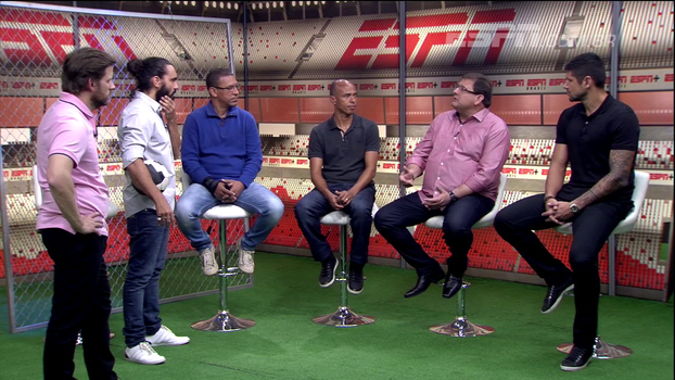 Guto Ferreira fala sobre pressão como treinador e se emociona: 'Coisa mais bonita da minha carreira foi na Chapecoense' Guto Ferreira fala sobre pressão como treinador e se emociona: 'Coisa mais bonita da minha carreira foi na Chapecoense'