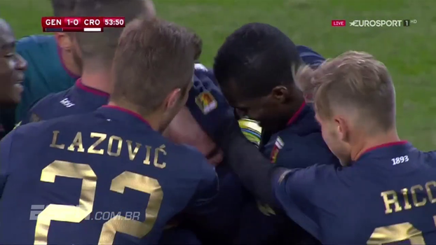 Genoa vence Crotone com 'gol foguete' e avança na Copa Itália Assista ao gol da vitória do Genoa sobre o Crotone por 1 a 0!
