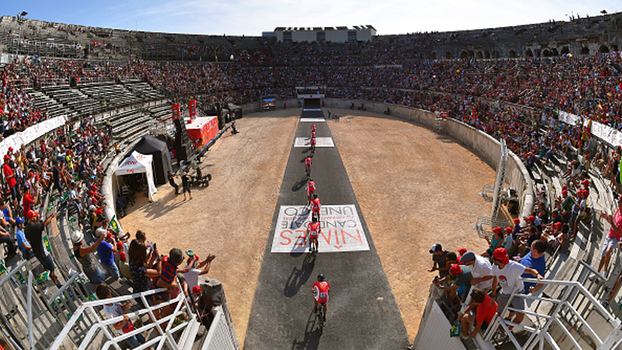 Primeira etapa da Vuelta a España tem duas quedas e vitória da BMC; assista Primeira etapa da Vuelta a España tem duas quedas e vitória da BMC; assista