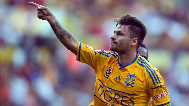 Sóbis comunica ao Tigres desejo de voltar ao Brasil