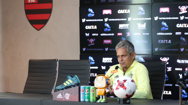 Em nota oficial, Fla confirma veto ao jornal Extra após proibir jornalista de fazer perguntas a Rueda